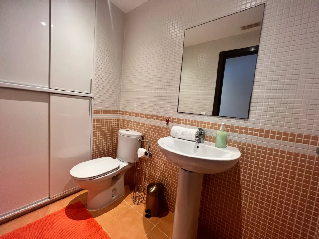 Bathroom 2